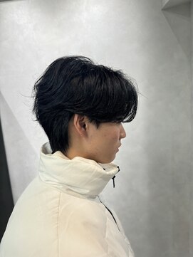 ゼロ 渋谷(XeRo) 毛流れくびれセンターパート