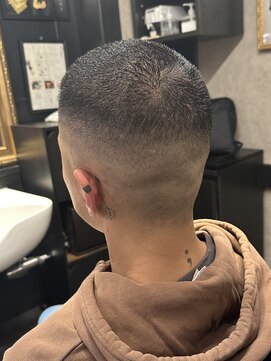 ブロートーキョー 有楽町店(Bro Tokyo) ボウズフェード