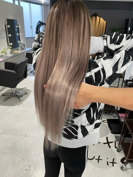 キング(K!ng) 縮毛矯正髪質改善ハイライトレイヤーカット枚方美容室エクステ