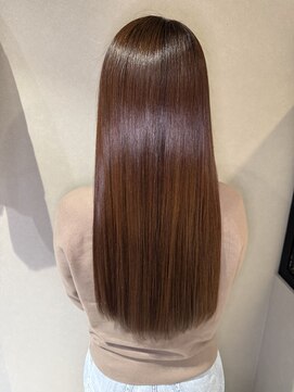 フォームフォローズファンクション 清澄白河(FORM FOLLOWS FUNCTION) メテオカラーで叶える透明感と艶