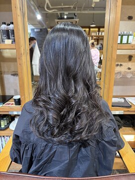 ロベルシ(ROVERSI) コテ巻き風デジタルパーマ