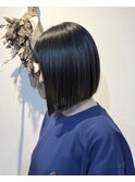 パツっと切りっぱなしボブ