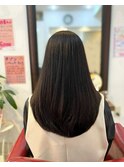しっとりツヤツヤな大人女子の清楚ロング