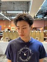 チャプター 問屋町(chapter) スパイキーショートピンパーマ毛流れパーマ眉毛カット