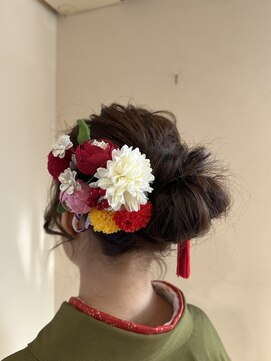 アトリエシェリー 卒業式ヘアセット