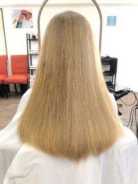 アクト 三鷹店(ACT) 外国人風ブロンズカラー