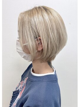 エヌプラス(N+) ボブウルフ　シアーベージュ　グレージュカラー　イメチェン