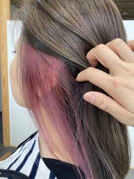 エルパライソ リフォ(Elparaiso Reff) 透明感のあるイヤリングカラー