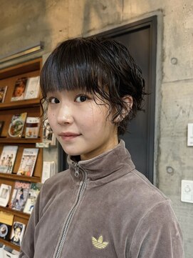 ナループロアオハナ(Nalu pu loa ohana) ショートパーマ/耳かけショート/パーマ/後れ毛パーマ/ショート