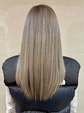 ロナバイソル(lona by SoL) 美髪ストレートカット/ライトブラウン