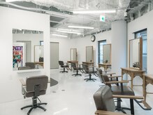 ノンダメージサロンハピネスのこだわりは、【韓国ヘア　（デザイン美）×艶髪（髪と頭皮の素材美】