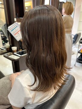 美容室ヒラトヤ 仙北店 20代30代40代大人かわいいゆるふわスタイル◎ナチュラルアッシュ