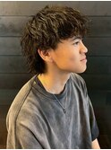 マッシュ 波巻きスパイラルパーマ 束感 メンズパーマ 20代