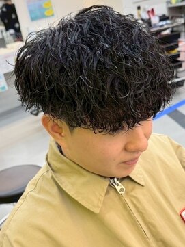 ダズルヘアラッシュ(DAZZLE hair RUSH) 名古屋波巻きパーマツイストスパイラルパーマツイスパ緩め強め◆