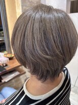 マイノリティー(Minority Produced By TOPHAIR)&nbsp;白髪ぼかしブリーチ グレーベージュ