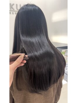 イタクラ 女池店(ITAKURA)の写真/憧れのサラサラ髪へ導く♪扱いやすい美髪へ導きます。ワンランク上の美髪ストレートに！