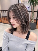 リーチェ(ReCHE by CAPA(旧:CAPA茅ヶ崎店)) ハイライトレイヤーカットダークパープル夏ミルクブラウン4