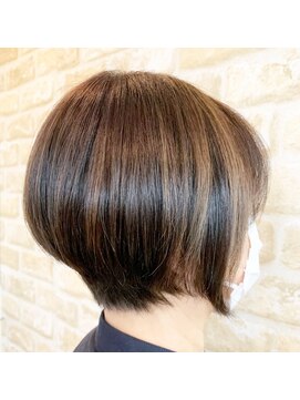 ヴァロア 石神井店(BAROA) ショートボブ