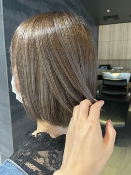 リー 京橋(Lee) アッシュハイライト×ミニボブ