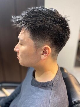 バーバーバー 四谷(BARBER-BAR) 大人の刈り上げスタイル