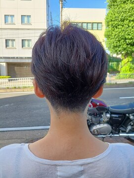 ロッキンヘアー(Rockin' hair) #刈り上げ女子