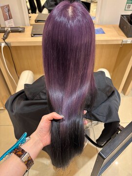 アッシュ 中目黒店(Ash) バイオレット×ブラックの裾カラー、