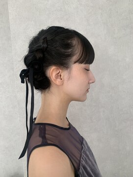 ルフト(Luft.) 編み込み　編み込みアレンジ　編み込みお団子　リボンアレンジ