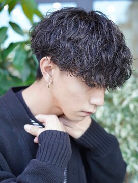 フィフス 栄(fifth) 波巻きスパイラルパーマシャドウパーマ眉毛韓国