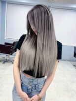 オズ 郡山駅前店(OZ)&nbsp;ケアブリーチベージュで柔らか質感ダブルカラーパープルで透明感