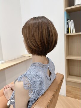 サム 横浜 大倉山(Sum) 平行ラインショートボブ