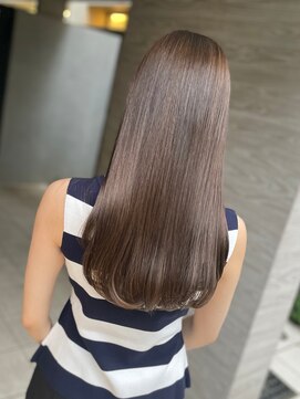 透明感と手触りを叶える髪質改善ロング　