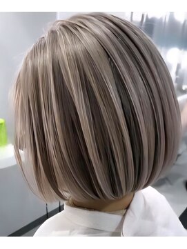 ハイライトカラー全体イルミナカラー+カットAirTouch風