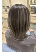 アンブレラカラーシルバーグレー梅ヶ丘徒歩1分ブリーチカラー