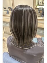 アミュレ ヘア サロン(Amule hair salon) アンブレラカラーシルバーグレー梅ヶ丘徒歩1分ブリーチカラー