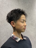 フジヤマバーバーショップ アジト(FUJIYAMA BARBER SHOP ajito)&nbsp;short twist　センターパート