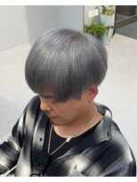 テンバイリップスヘアー(TEN by LIPPS hair)&nbsp;ホワイトシルバーメンズブリーチカラーマッシュ刈り上げツーブロ