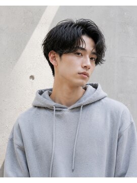 ヘアーメイク スリー(Hair Make 3) ナチュラルパーマアップバングメンズウルフ