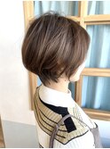 乾かすだけで綺麗に小顔/丸みショート/キャメルベージュ