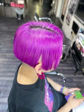 ミミック (mimic) 【派手髪】アシメボブカット【アシメスタイル】