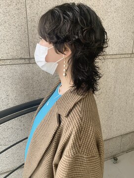 ミラレスカ 栄(MIRA RESCA) ウルフパーマスタイル