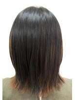 黄ぐまくん美容室 ミディアム インナーカラー