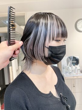 テトラ バイ ネオリーブ 横浜西口店(tetra by neolive) 横浜★ウルフカットのハイトーンカラー