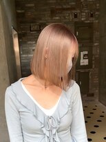 ヲタク(wotaku.)&nbsp;ミルクティーベージュハイトーンダブルカラーケアブリーチボブ