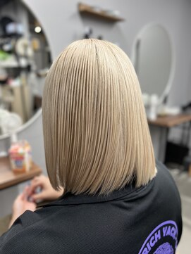 ヘアーリゾート ルアーナ(hair resort LUANA) ホワイトベージュ