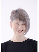 ロナロナ&nbsp;大人ボブ！ピンクシルバー白髪カラーアシンメトリー