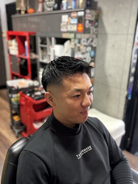 グロウヘアワークス(grow hair works) さっぱりスキンフェード！