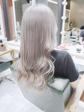 透明感カラーアッシュグレージュカラー/ロング