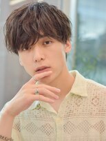 ディッセンバー 神宮前(December) ニュアンスルーズパーマフェザーウルフ波打ちセンターパート渋谷