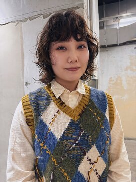キルトプラスリム(Qilt+LIM) レイヤーたっぷり、スッキリボブパーマ