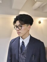 シーンバイラッド ヘルム(SCENE by RAD helm) 社会人にもオススメ! フェザーパーマスタイル